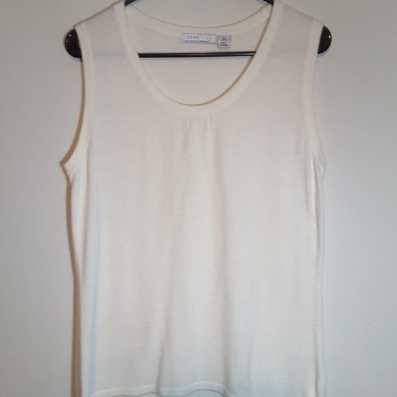 Luxe 360 Ecru Knit tank top - Picture 1 of 8